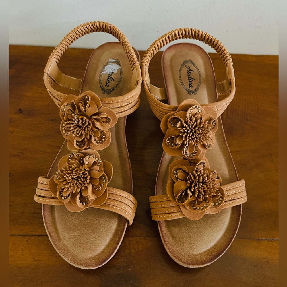 Atalina Light Brown Sandals with Floral Bling